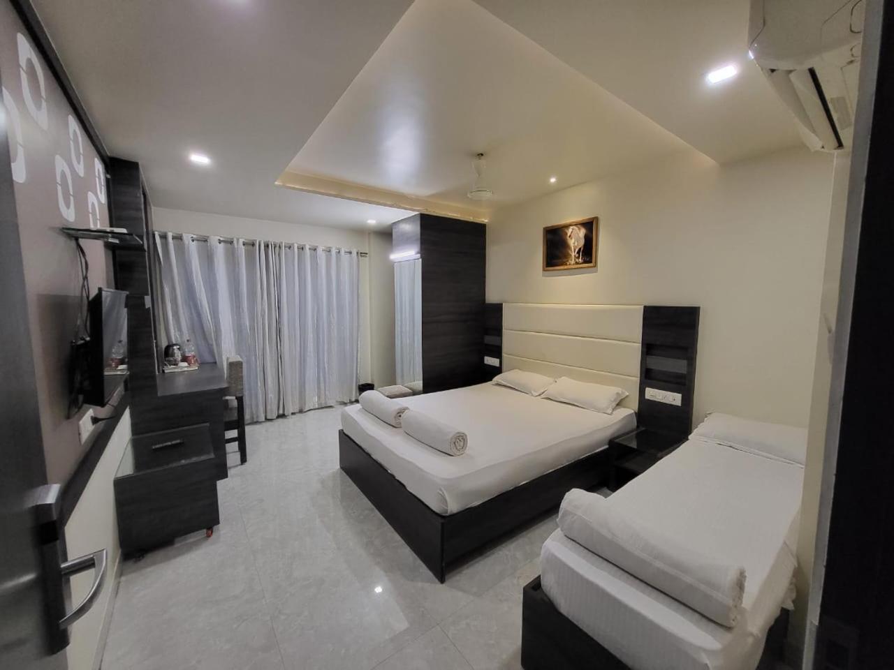 Hotel Nirvana Residency Nagpur Eksteriør bilde