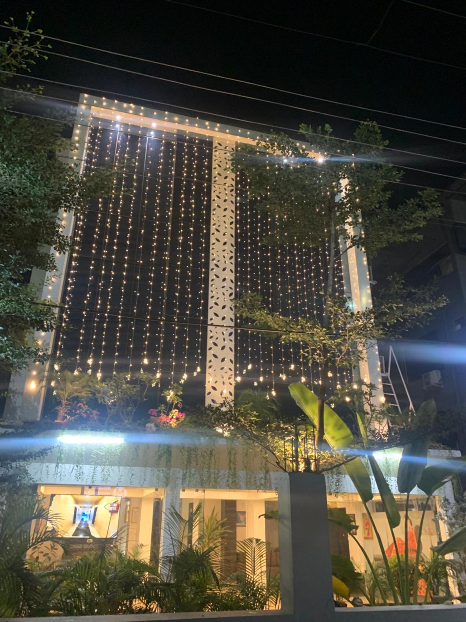 Hotel Nirvana Residency Nagpur Eksteriør bilde